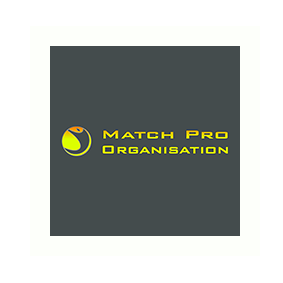 Organisation de matches officiels ou amicaux en phase de compétition ou de préparation , tournées, rencontres de gala, de bienfaisance ou jubilés