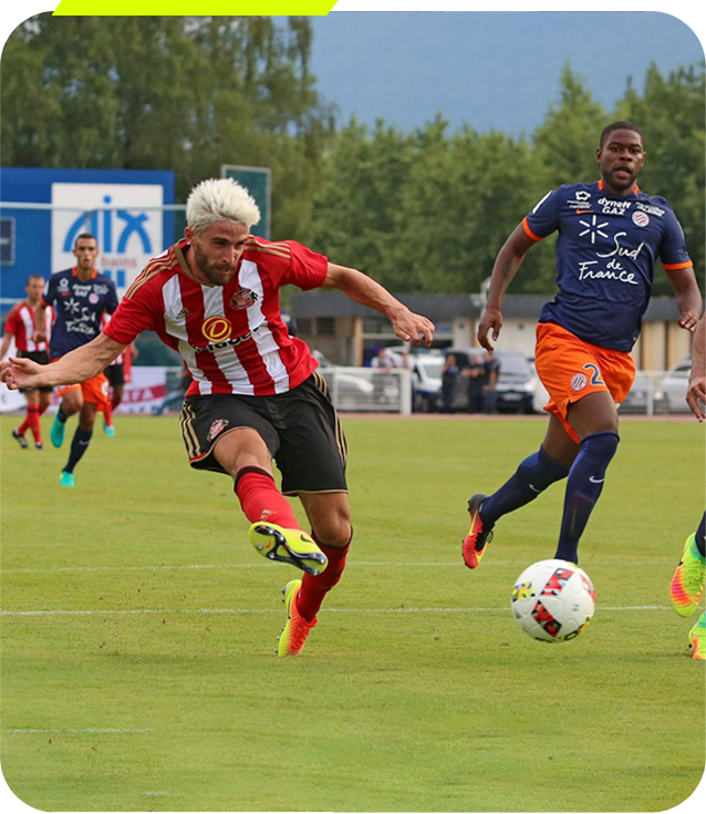 Organisation de matches officiels ou amicaux en phase de compétition ou de préparation , tournées, rencontres de gala, de bienfaisance ou jubilés