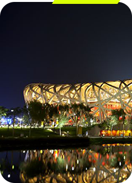 Organisation de matches officiels ou amicaux en phase de compétition ou de préparation , tournées, rencontres de gala, de bienfaisance ou jubilés